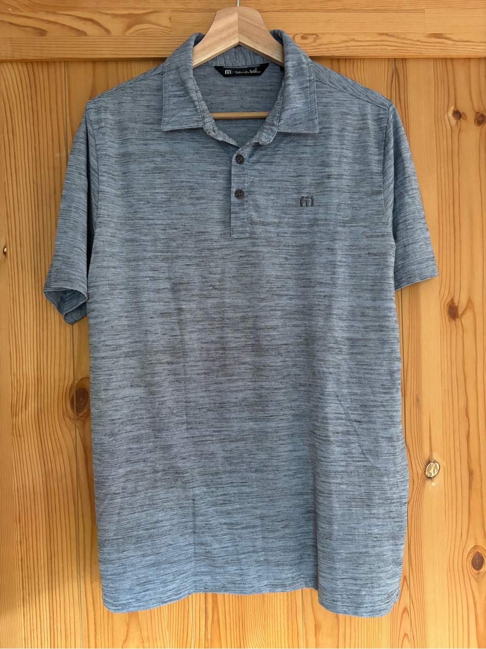 TravisMathew Polo Shirt Men’s M Heather Blue Gray Golf Short Sleeve Casual